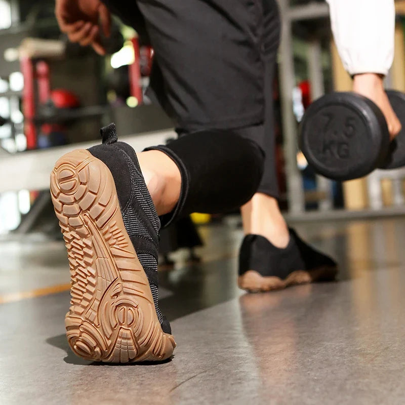 Chaussures d'entraînement croisé à semelle souple pour hommes et femmes, baskets rétro en maille respirante, chaussures de sport antidérapantes pour la salle de sport, le fitness, l'exercice.